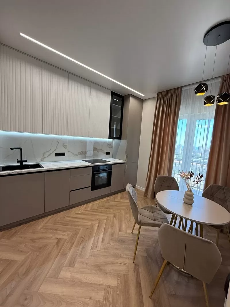 Продаж квартири на вул. Краснова