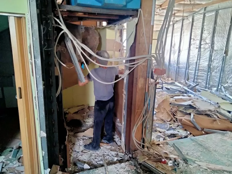 Демонтаж, земляные, спил, уборка, вывоз мусора, подъем материала Одеса