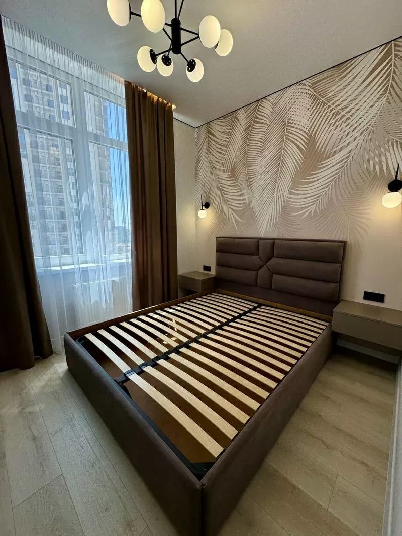 Двокімнатна квартира в Кадор-Сіті на Краснова вул 5