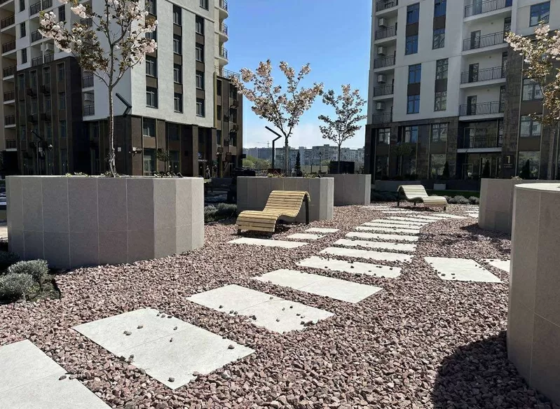 Трикімнатна квартира в Кадорр-Сіті Краснова вул. 6