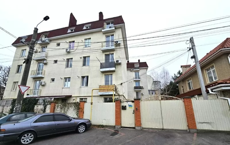 Квартира на Дмитрия Донского