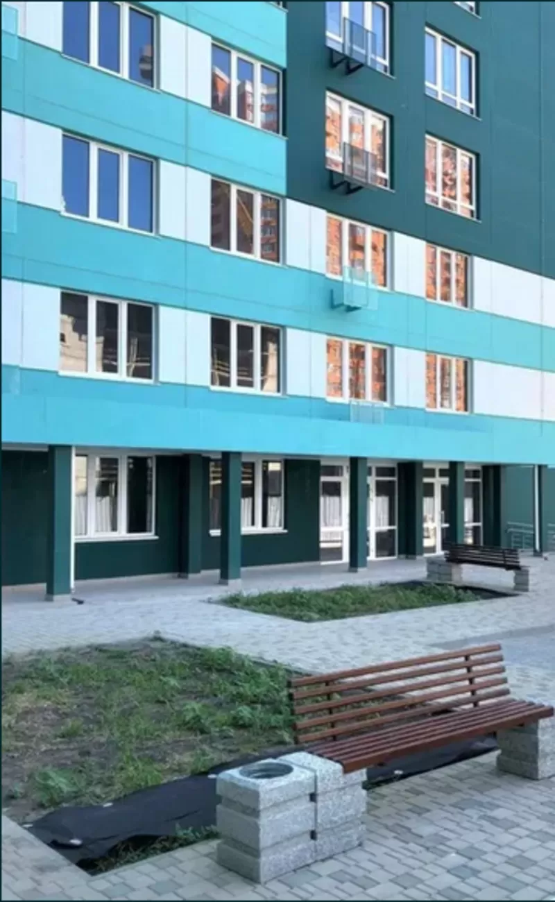 Продам квартиру на Жаботинського 2