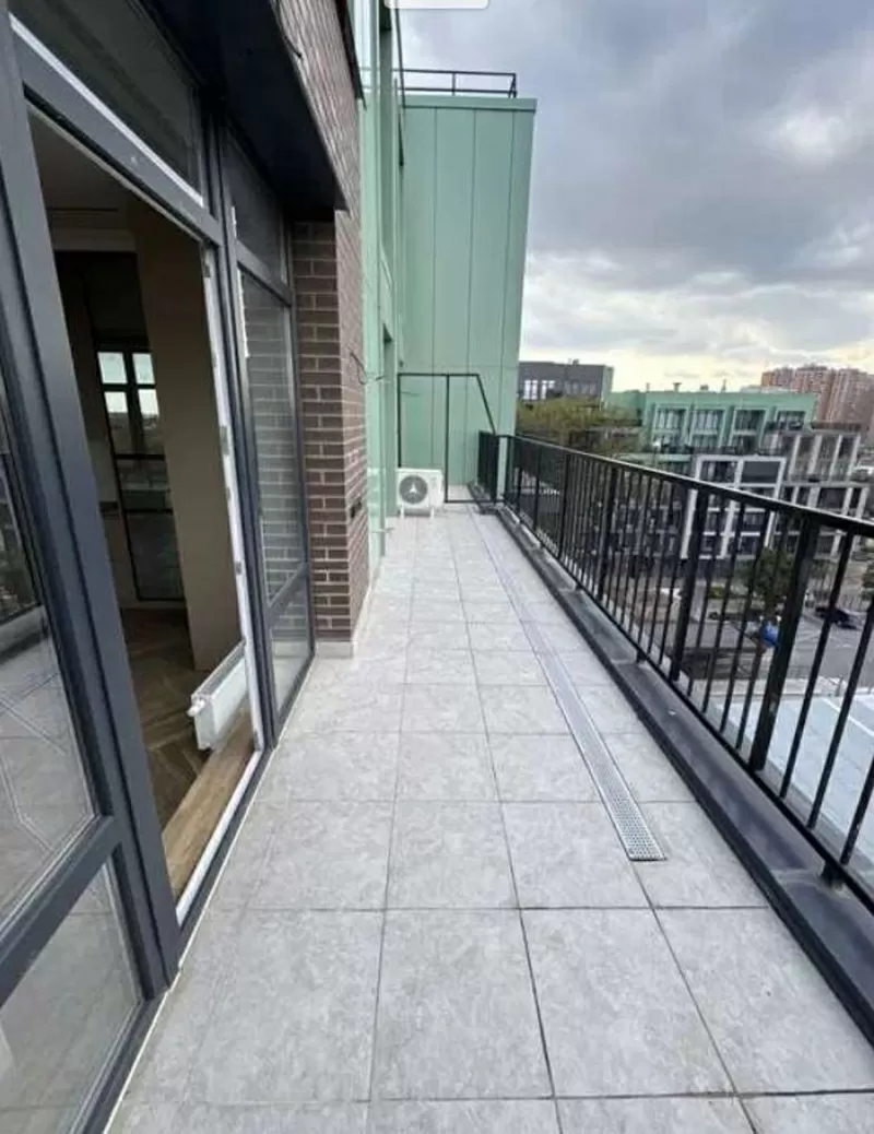 Квартира на Д Донського Простір на Донського 9