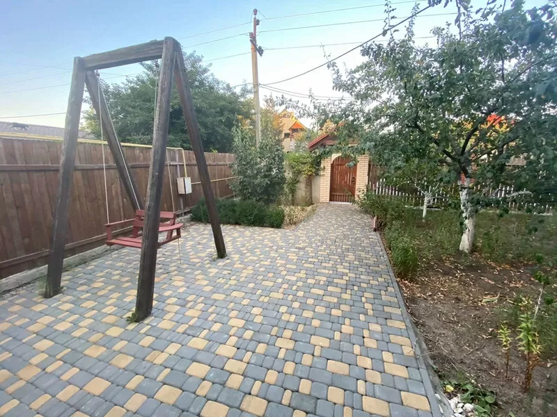 Будинок на вул Надіі Сухий лиман 3