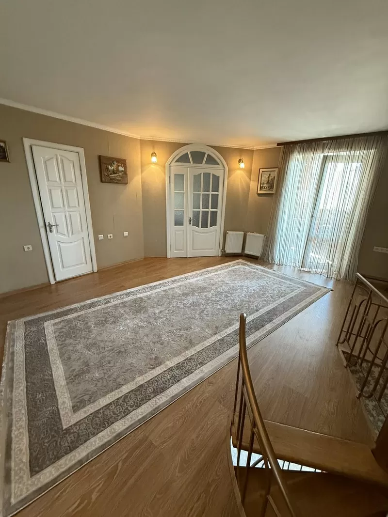 Квартира на Пантелеймонівська вул. 5