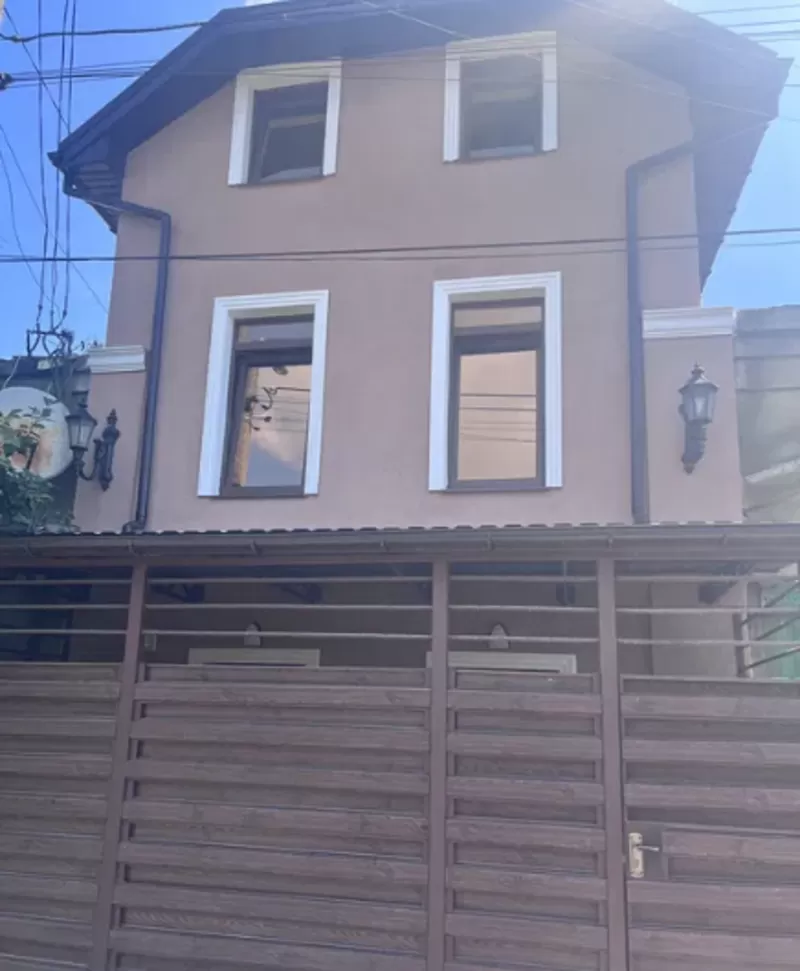 3х Поверховий ДІМ на Слобідці вул.Никитіна