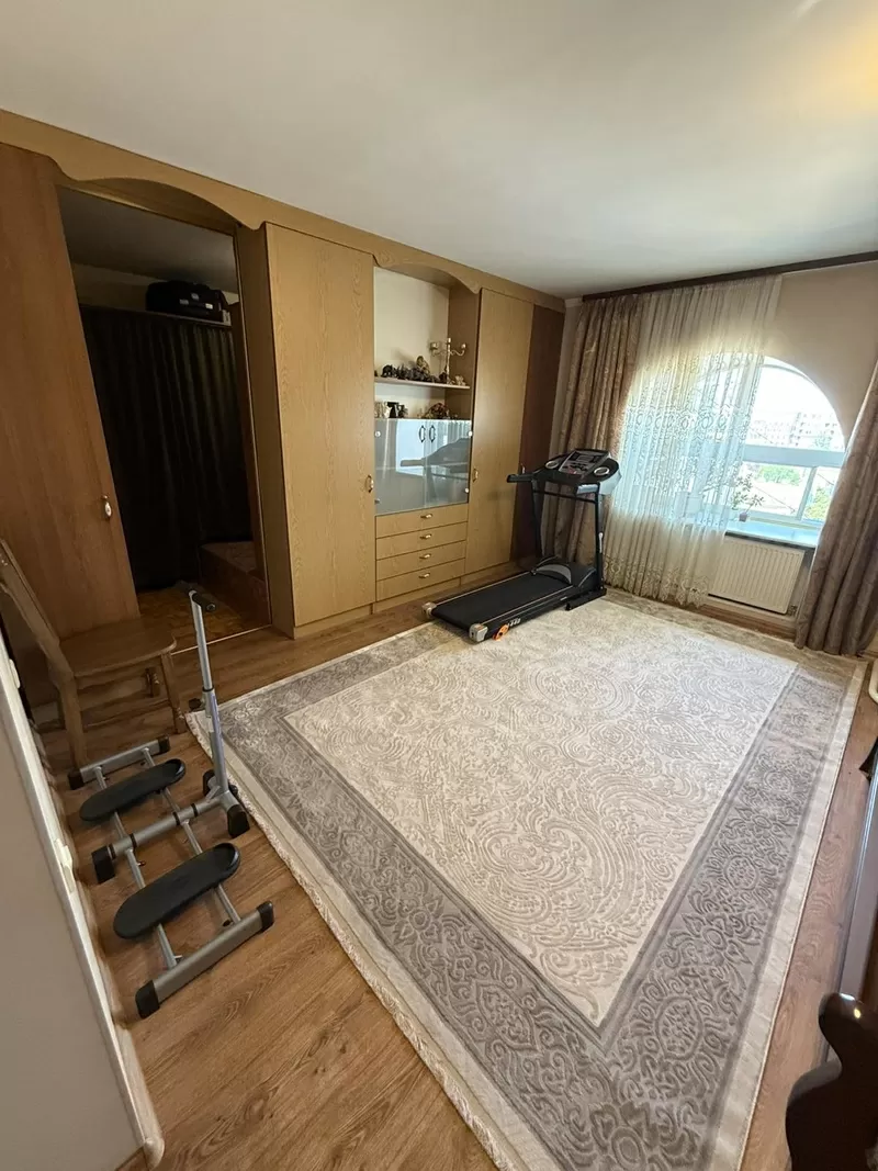 Квартира на Пантелеймонівська вул. 7