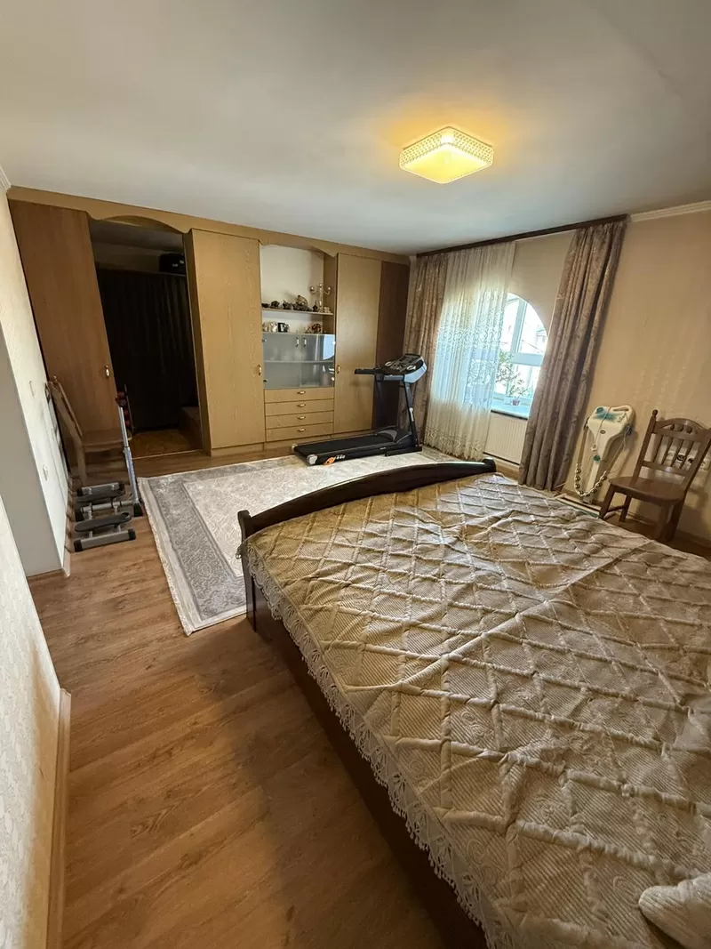 Квартира на Пантелеймонівська вул. 8