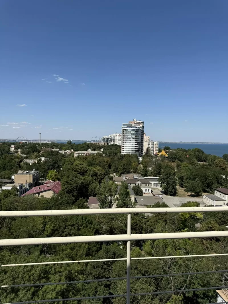 4х кимнатна Мукачевский пер 4