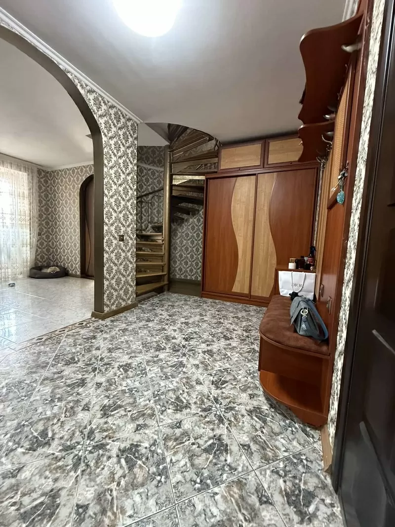 Квартира на Пантелеймонівська вул. 4