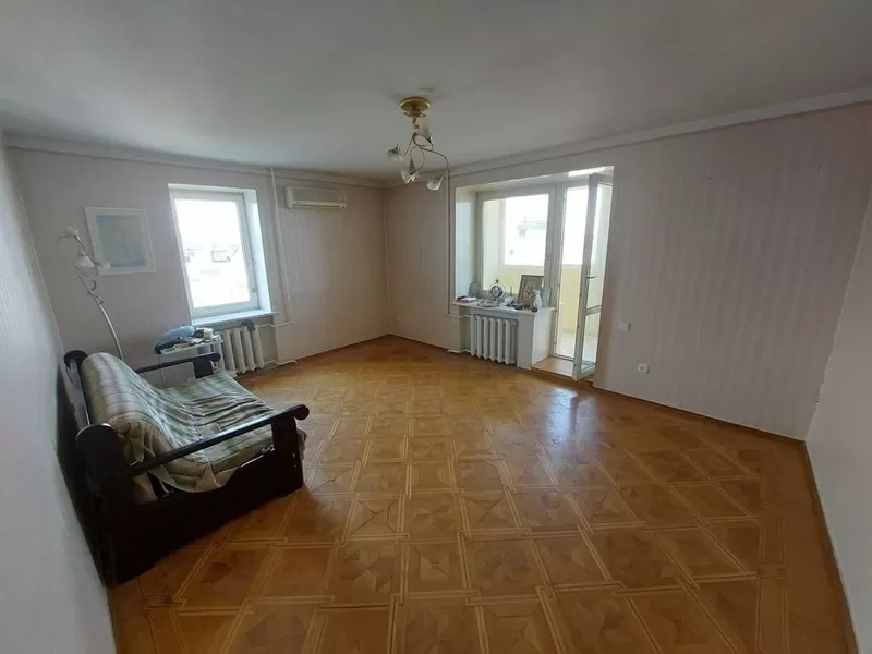 Квартира на Люстдорфській дор,  вул