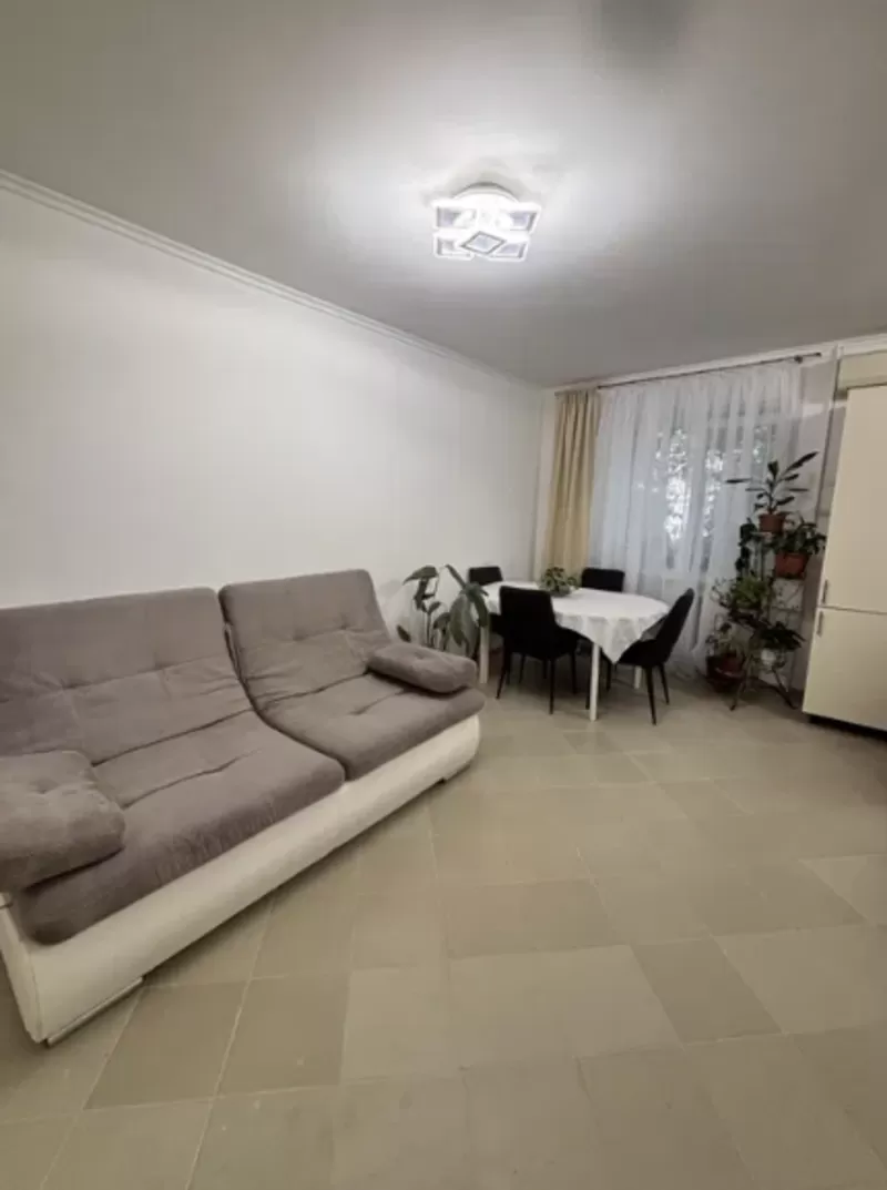 Квартира на Радісна вул. 2