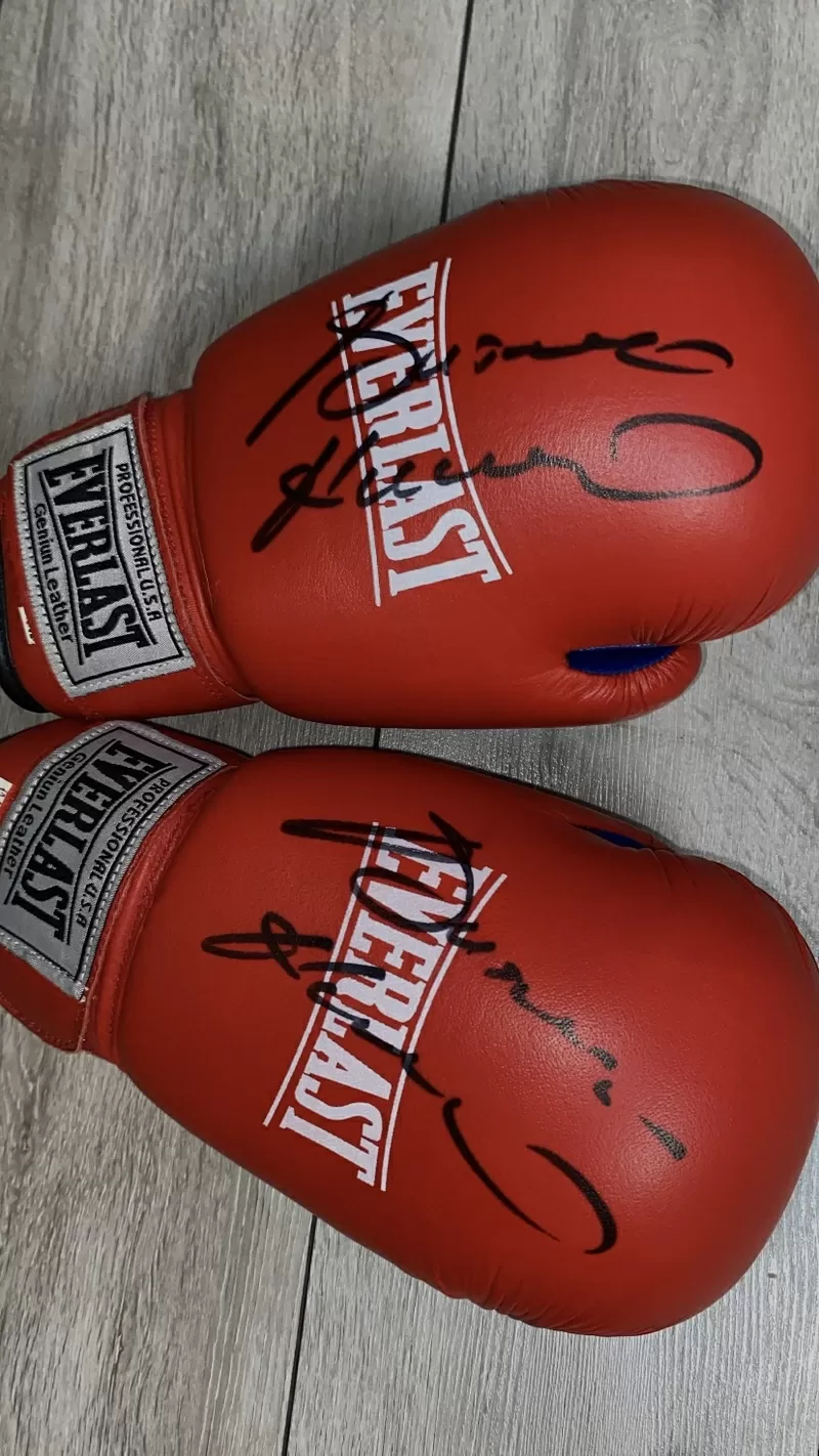 Бокс Перчатки Everlast с автографом Виталия Кличко (оригинал/ редкость 2