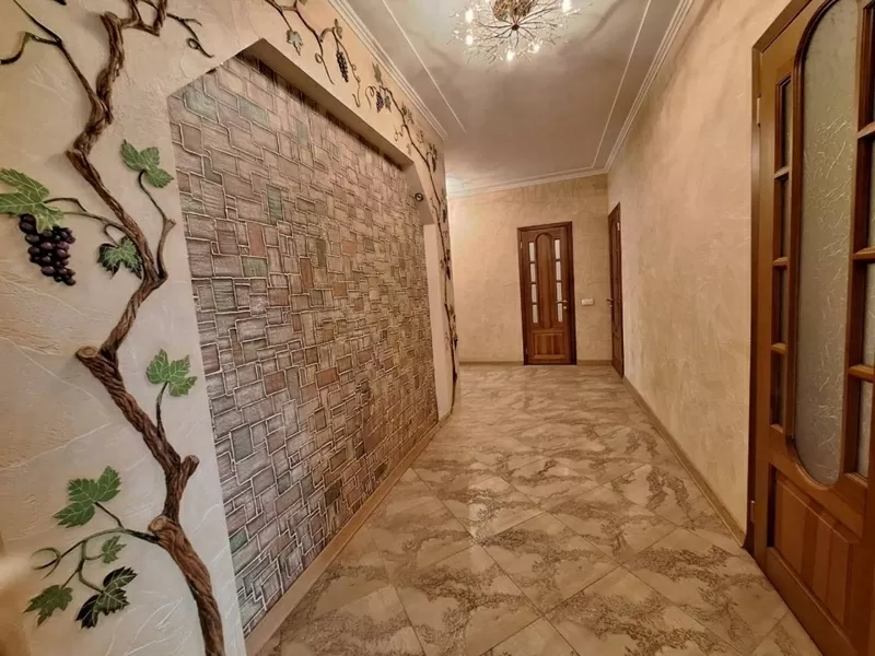 3 комнатная квартира на Новосельского ул 3