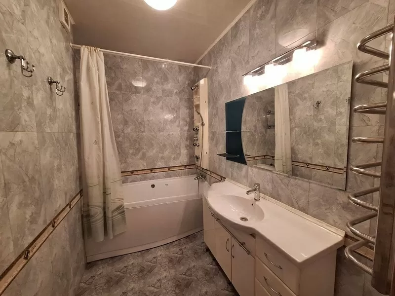 3 комнатная квартира на Новосельского ул 5