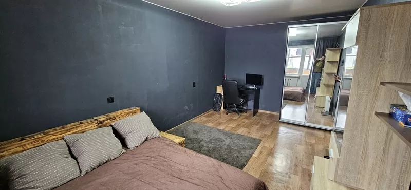 Продам однокомнатную квартиру на Паустовского 9