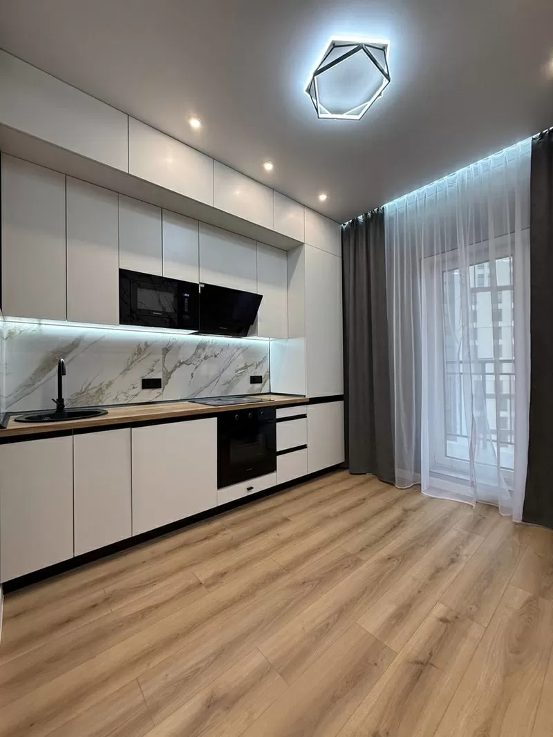 квартира на Краснова вул.