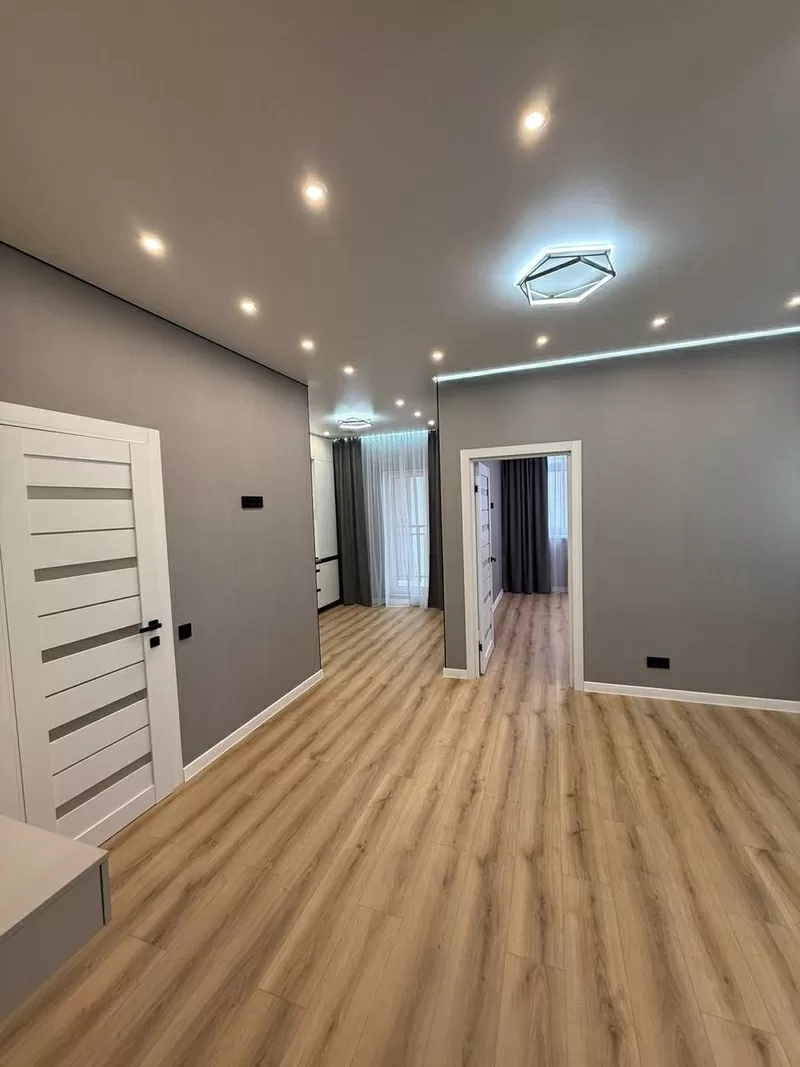 квартира на Краснова вул. 2