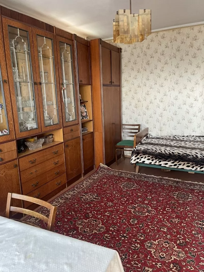 Продається 2х-кімнатна квартира,  57кв.м на пр-т. Князя Владимира Велик 2