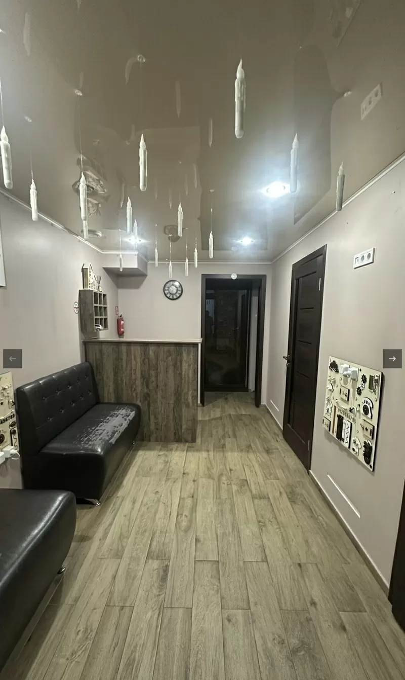 Комерцiйне примыщення на Адмiральский просп.