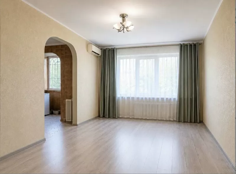 3-комнатная квартира общей площадью 65 м² на Таирова на Глушко 9