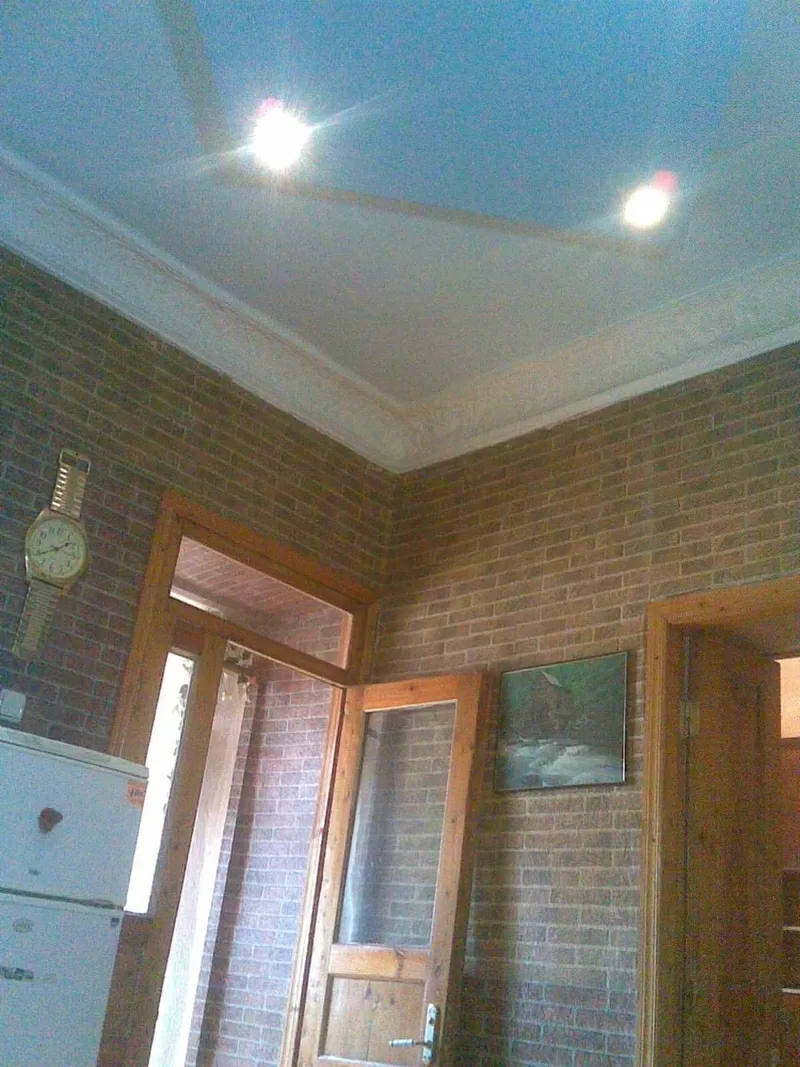 сдаю свою 1к.кв.-центр, море- 250-300гр/с.  ПУШКИНСКАЯ / УСПЕНСКАЯ- 3