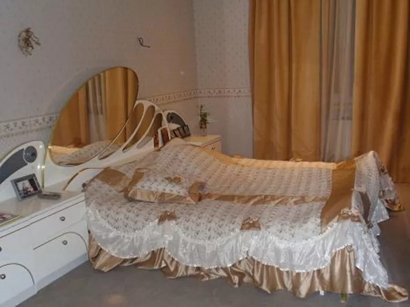 Продам 2 комнатную квартиру с видом на море 4