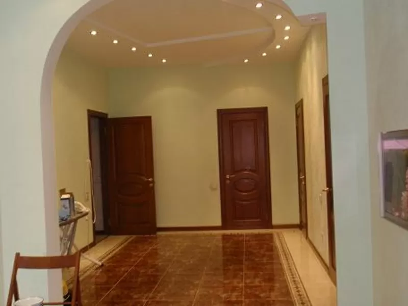 Продам 2 комнатную квартиру с видом на море 6