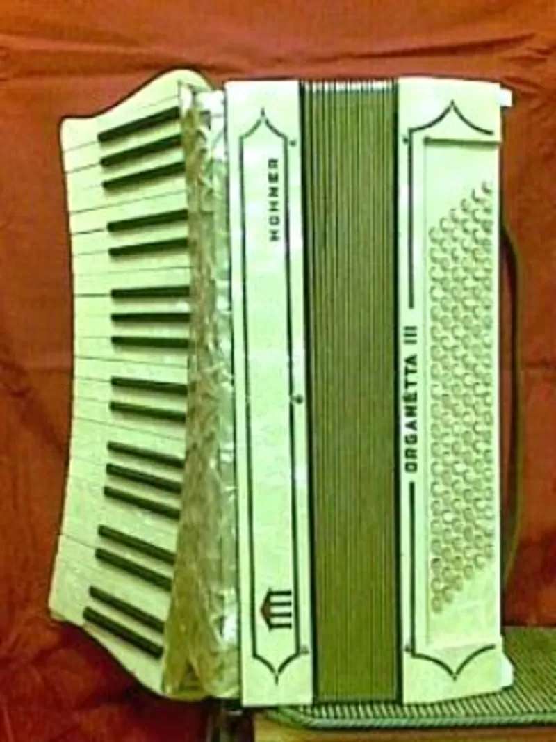 Аккордеон HOHNER Organetta III 4