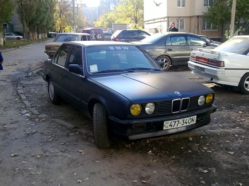 Продам автомобиль BMW 324 СОСТОЯНИЕ ОТЛИЧНОЕ.