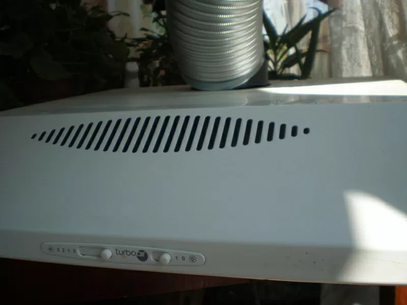 Продается вытяжка Turboair, готова к установке